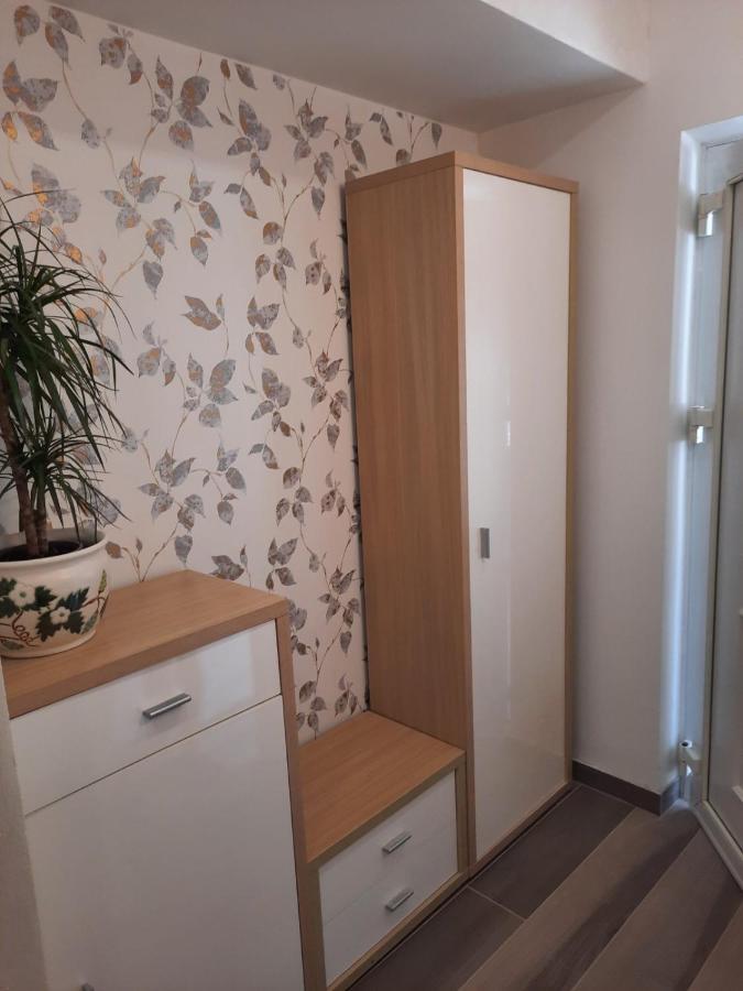 Andrea, Premium Three Bedroom Apartment, Entire Floor Кастав Екстер'єр фото